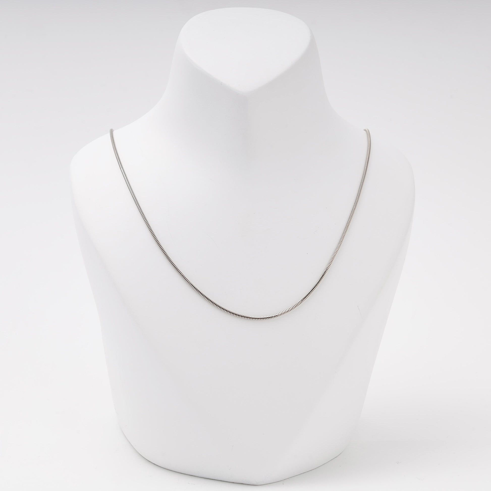 Silver 925 thin snake chain necklace — view 1 — Kabluchka