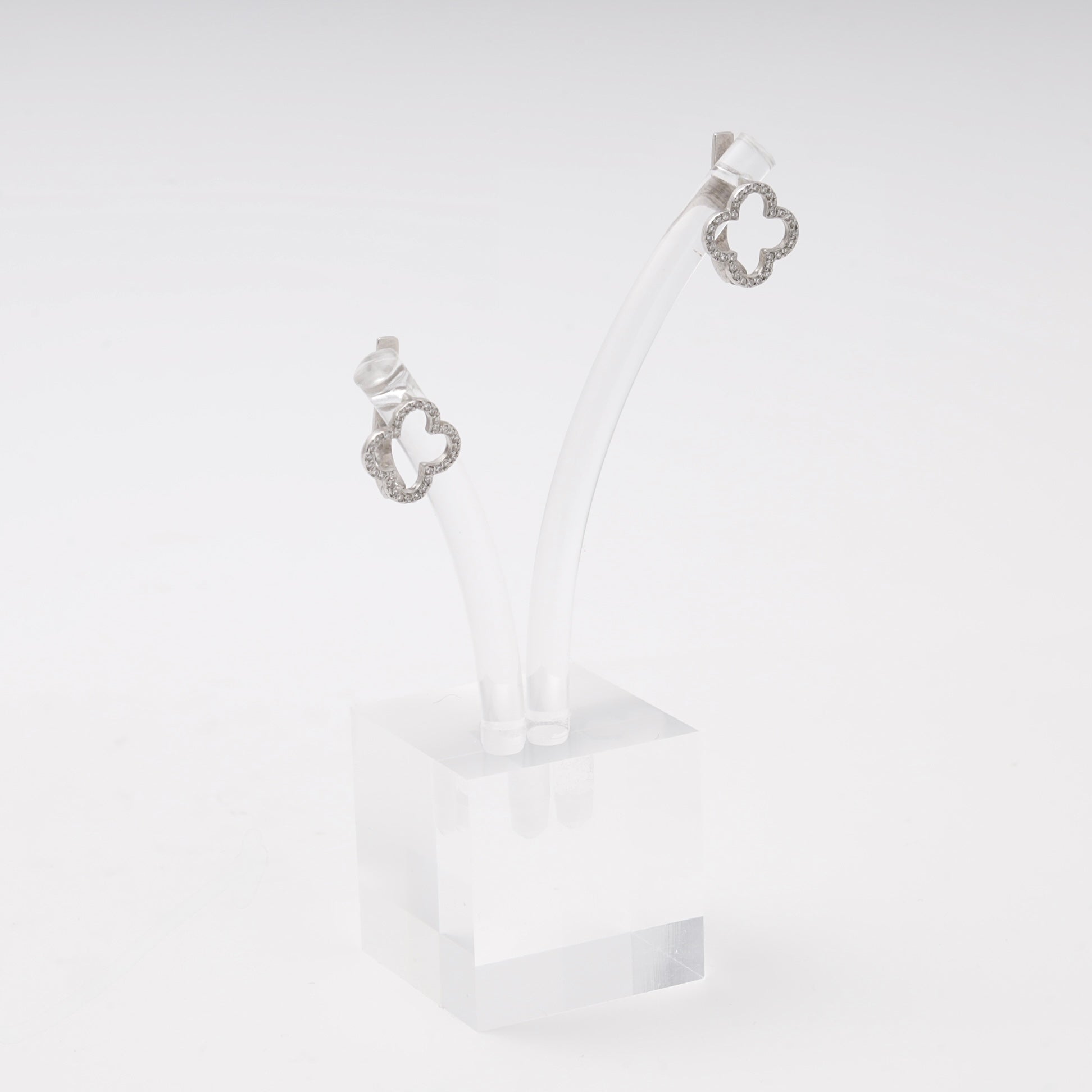 Four-leaf clover earrings outlined with CZ in silver 925 — Kabluchka