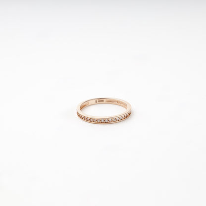 Rose gold 585 cubic zirconia band ring, front view — Kabluchka