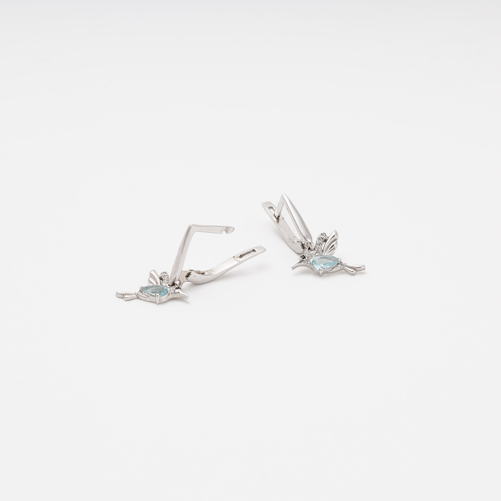 Silver 925 hummingbird earrings, closure detail — Kabluchka