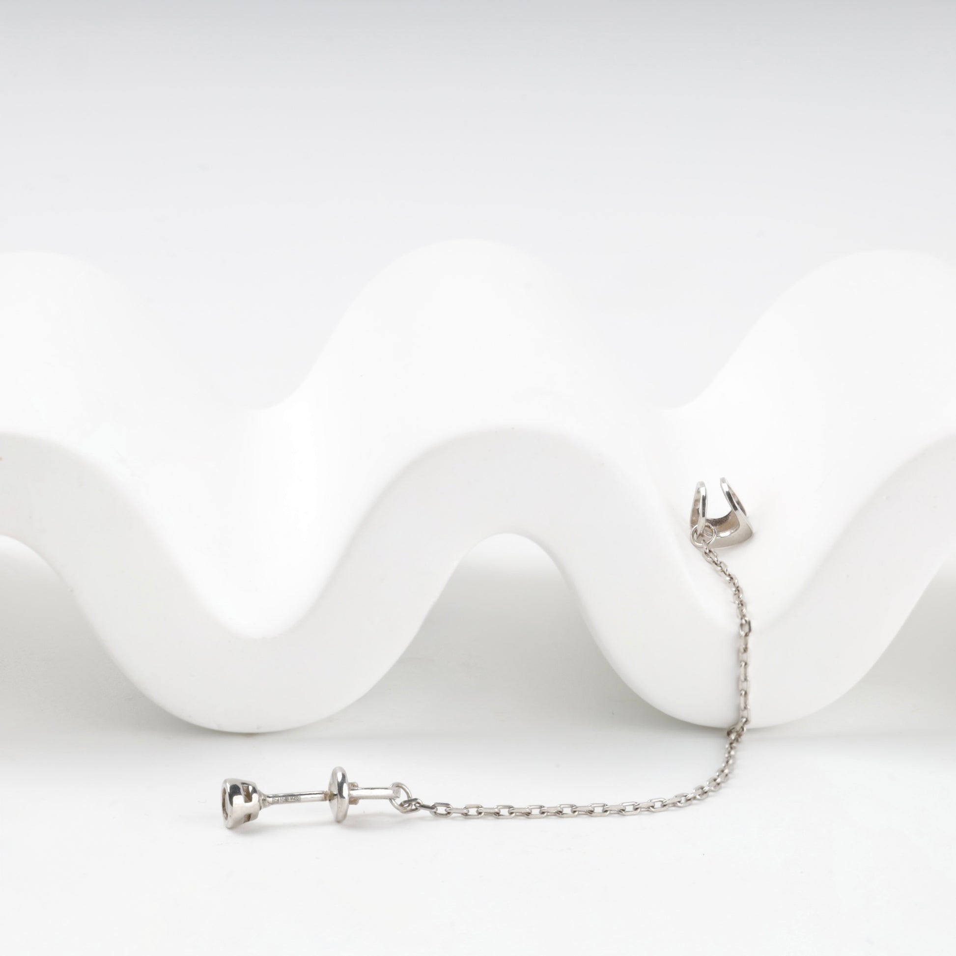 Silver 925 ear cuff earring stud detail — Kabluchka
