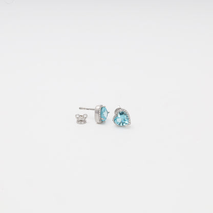 Silver 925 Blue CZ Heart Stud close-up — Kabluchka