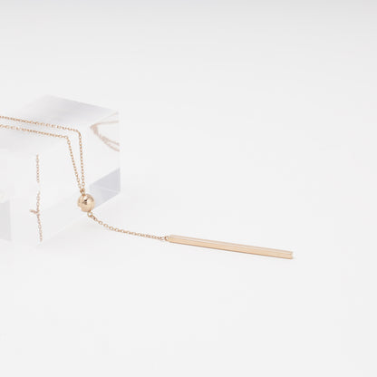Rose Gold 585 Ball Station Lariat Necklace — ball and bar pendant detail — Kabluchka