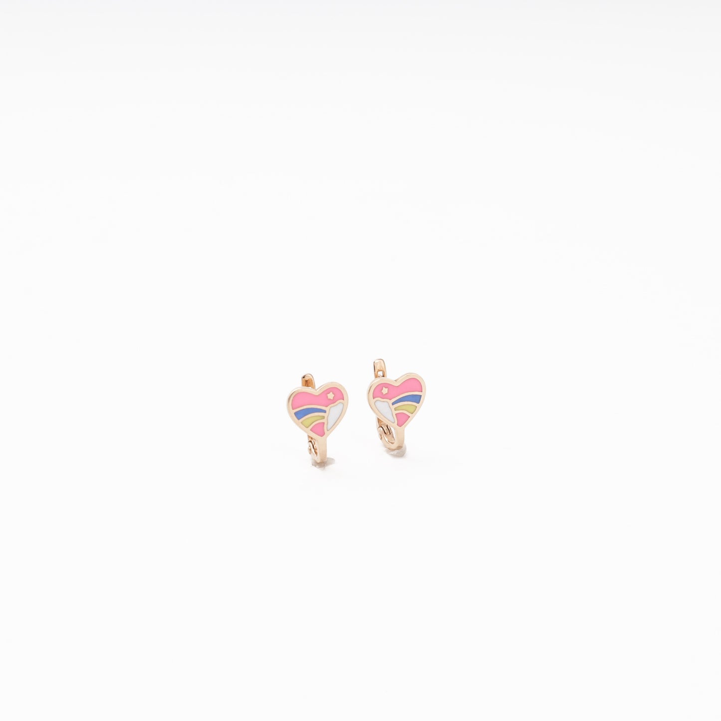 Children's rose gold 585 heart earrings with rainbow enamel, front view — Kabluchka