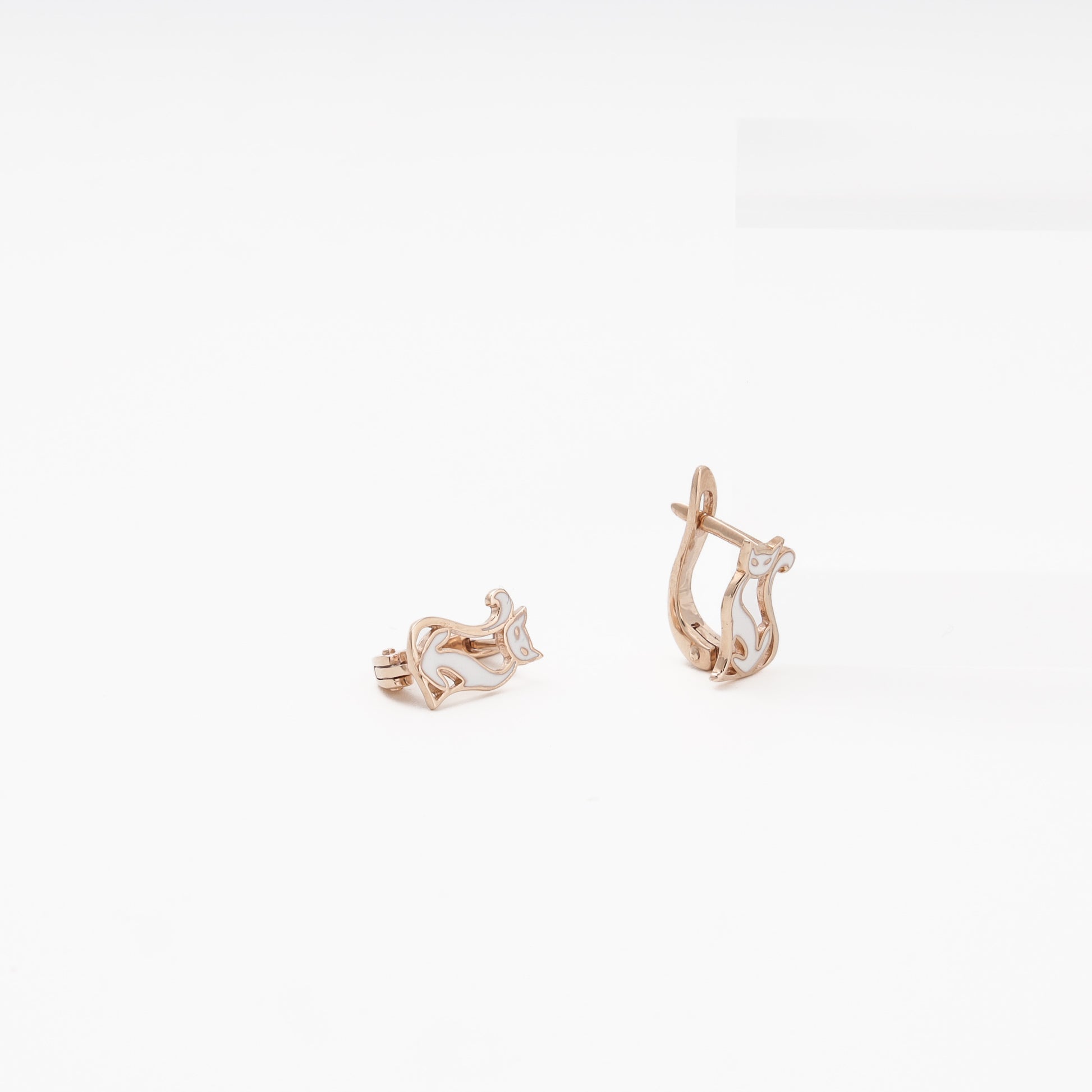 Rose Gold 585 14K Cat Earrings with White Enamel — Kabluchka
