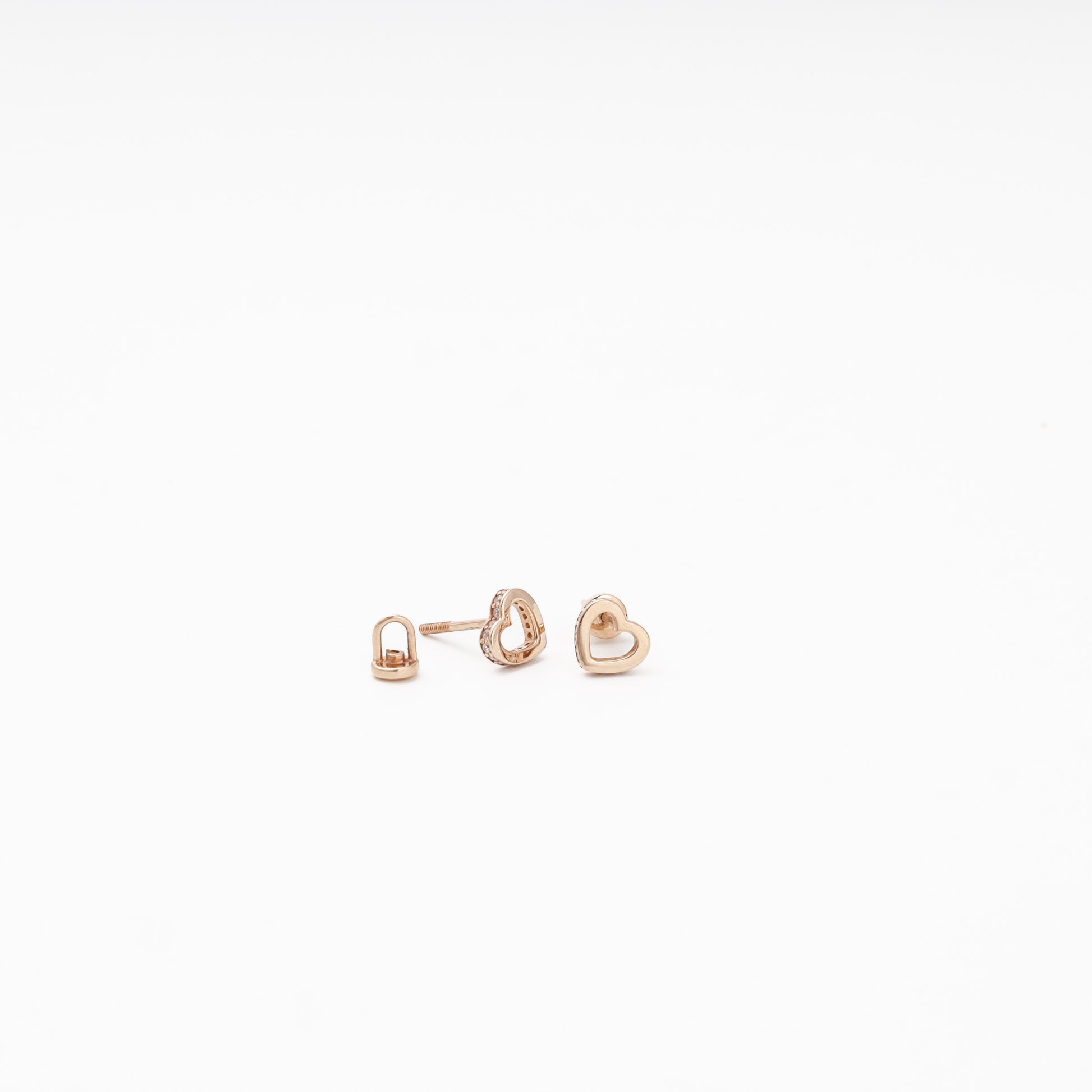 Rose Gold 585 Open Heart Stud Earrings with CZ — close-up — Kabluchka