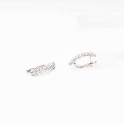 Silver 925 CZ Ear Crawler on ear model — Kabluchka