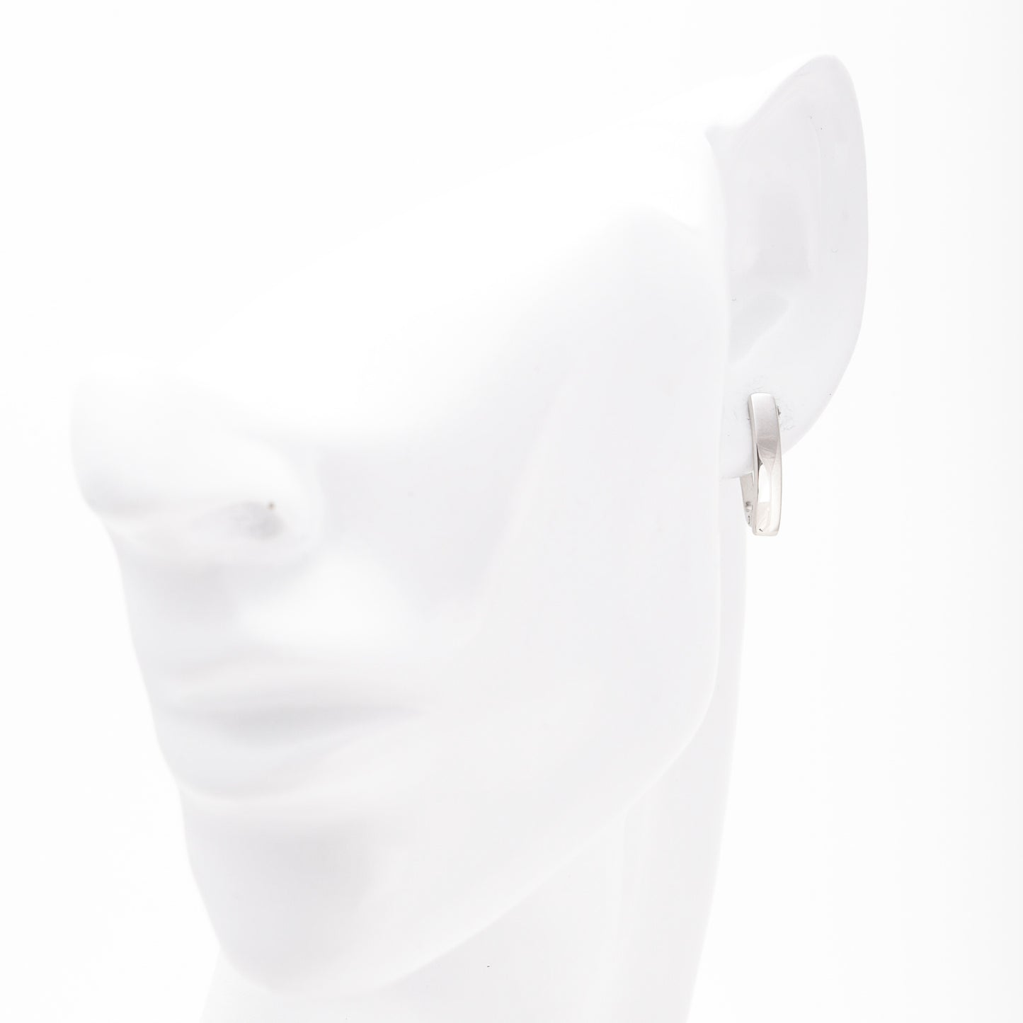 Silver 925 Oval Hoop Earrings Detail — Kabluchka