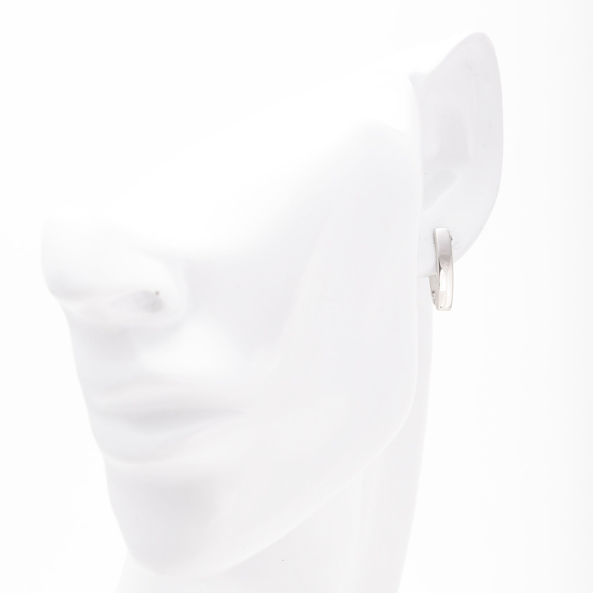 Silver 925 Oval Hoop Earrings Detail — Kabluchka