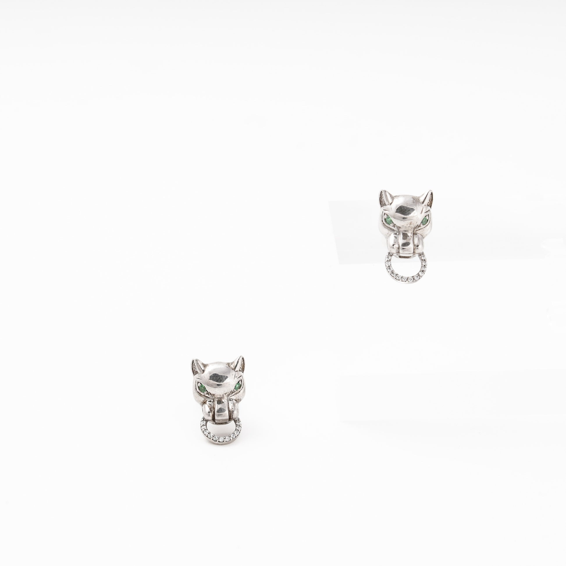 Silver 925 panther stud earrings front view - Kabluchka
