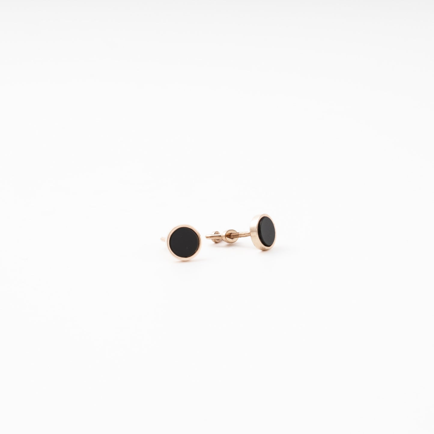 Rose Gold 585 14K Round Stud Earrings with Black Agate — Kabluchka