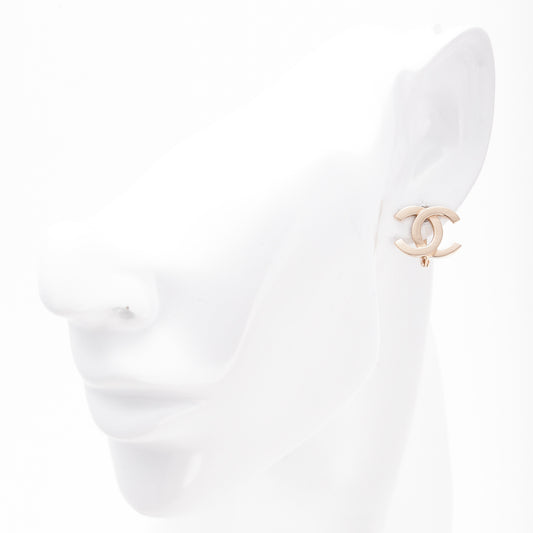 Gold 585 interlocking CC earrings pair - Kabluchka Jewelry Store