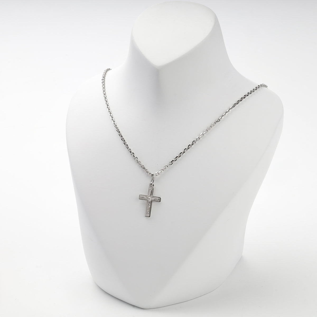Silver 925 open-frame crucifix pendant, back view