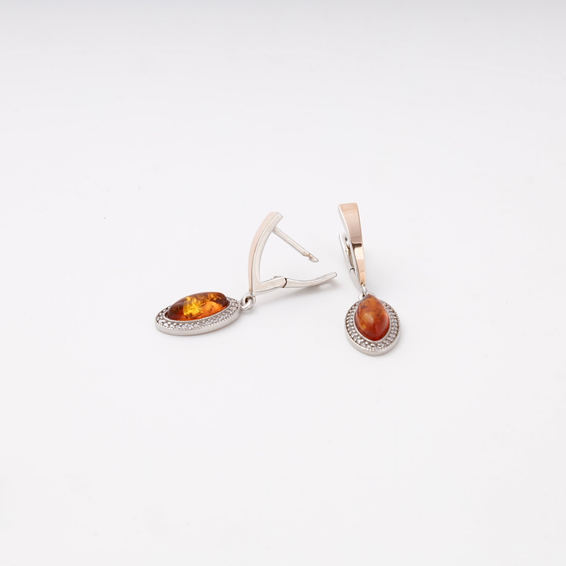 Silver 925 amber drop earrings, angled front detail — Kabluchka