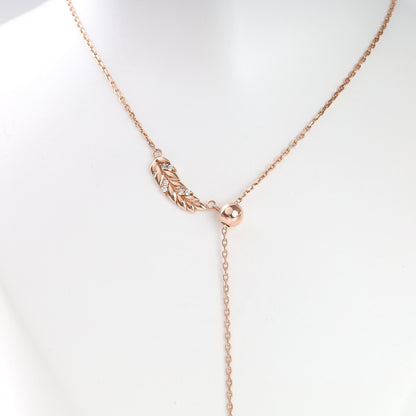 14K rose gold lariat necklace Aurelia with CZ close-up — Kabluchka