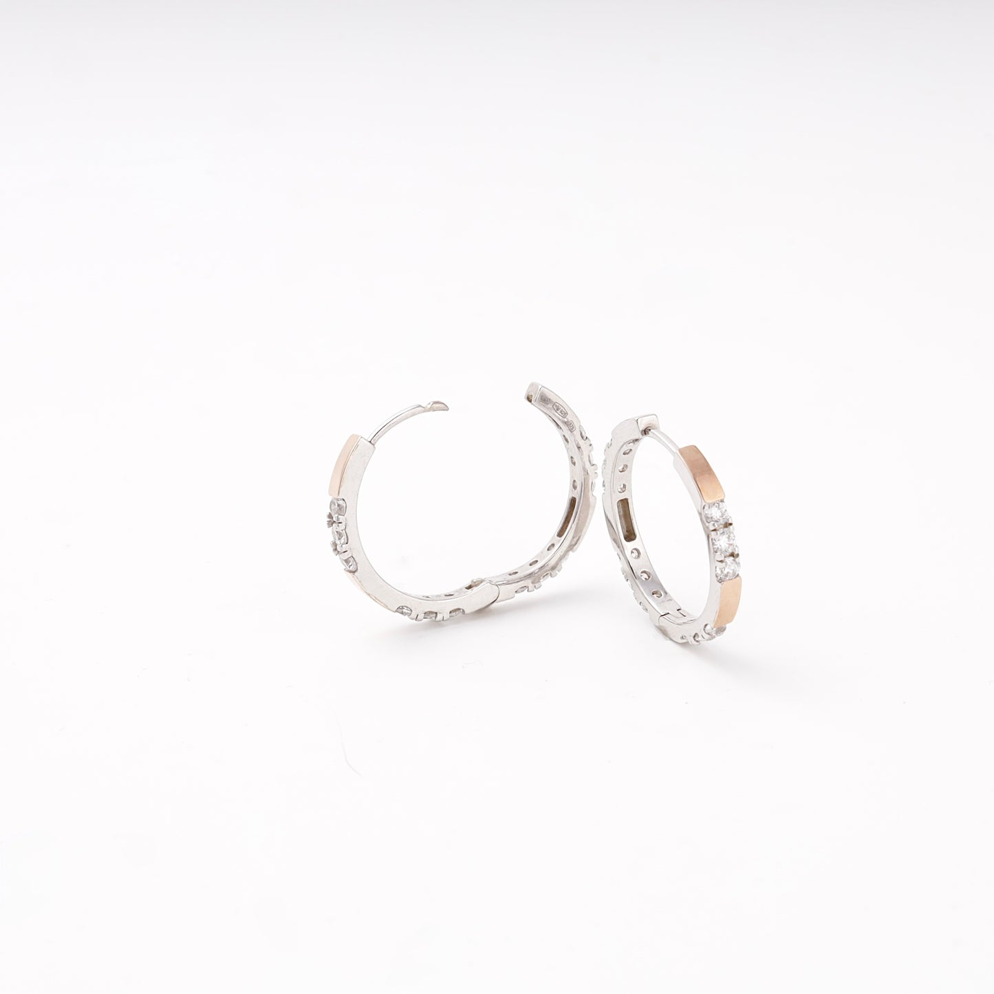 Two-tone silver and gold 375 hoop earrings with clicker clasp — Kabluchka