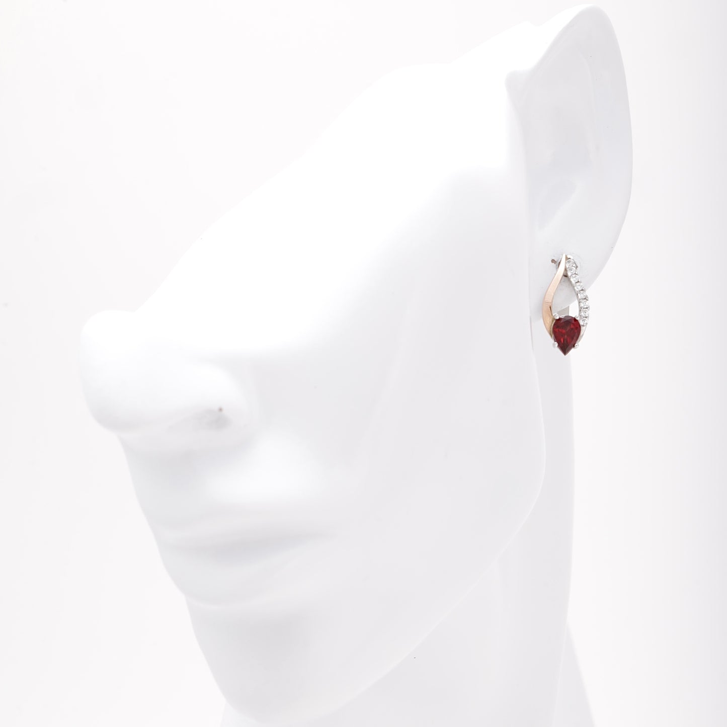Silver 925 garnet and cubic zirconia drop earrings — Kabluchka