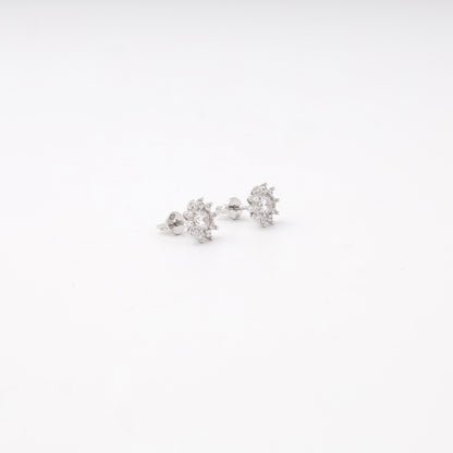 Silver 925 cubic zirconia stud earrings close-up — Kabluchka