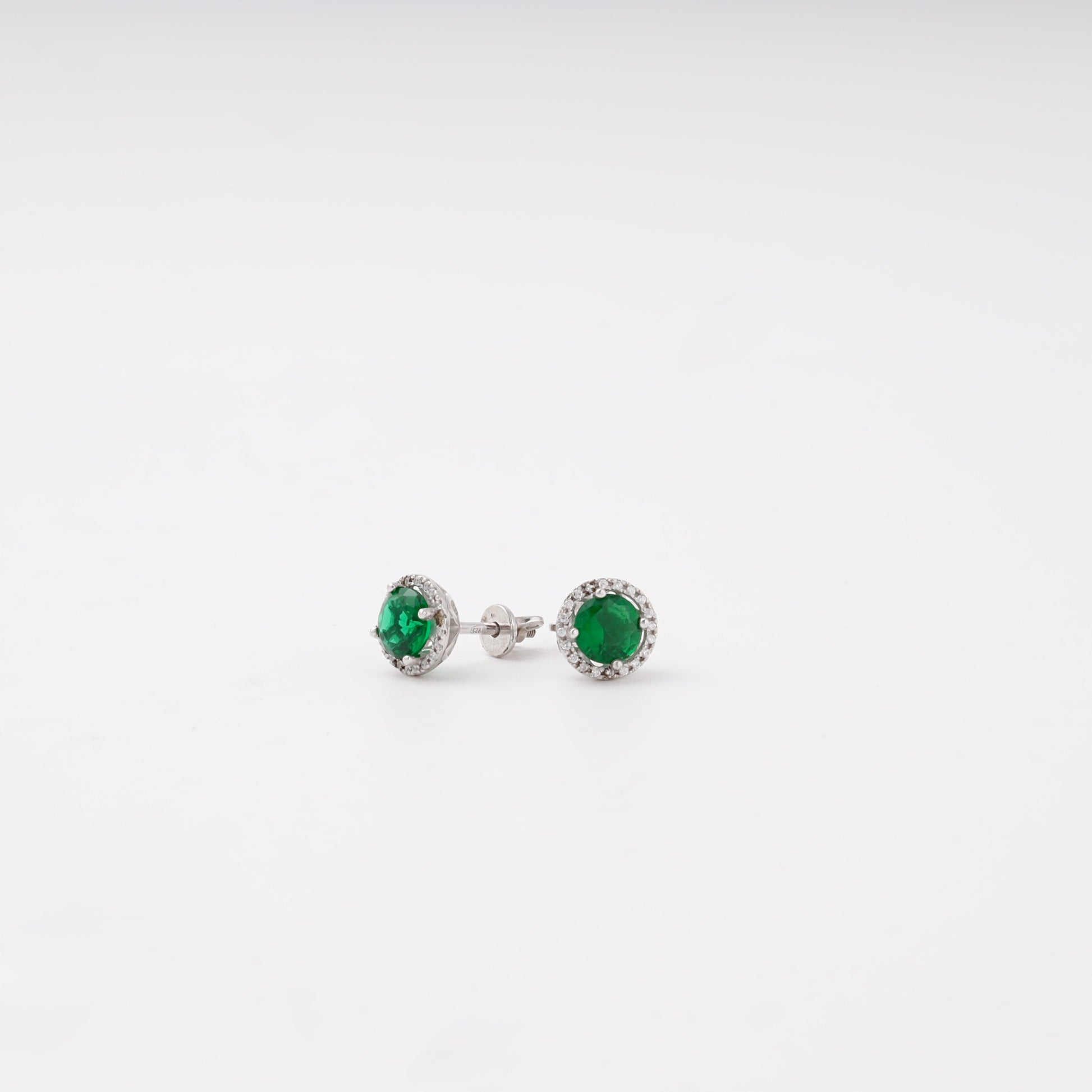 Pair of silver 925 halo stud earrings with green CZ — Kabluchka