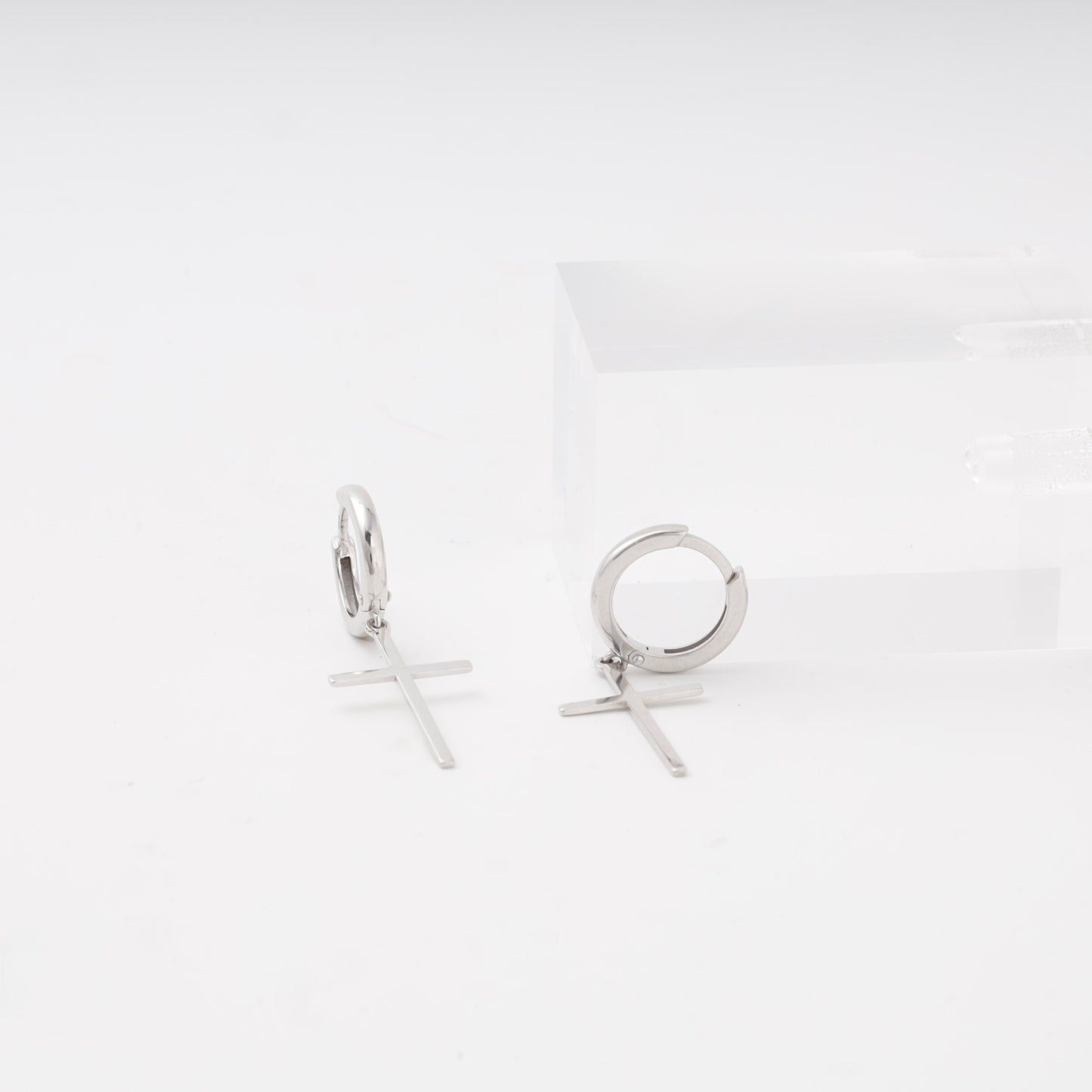 Silver 925 cross huggie hoop earrings, pair — Kabluchka
