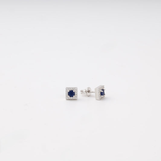 Square halo stud earrings with blue sapphire in silver 925 — Kabluchka