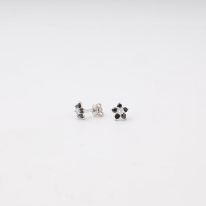 Black and white cubic zirconia flower stud earrings — Kabluchka