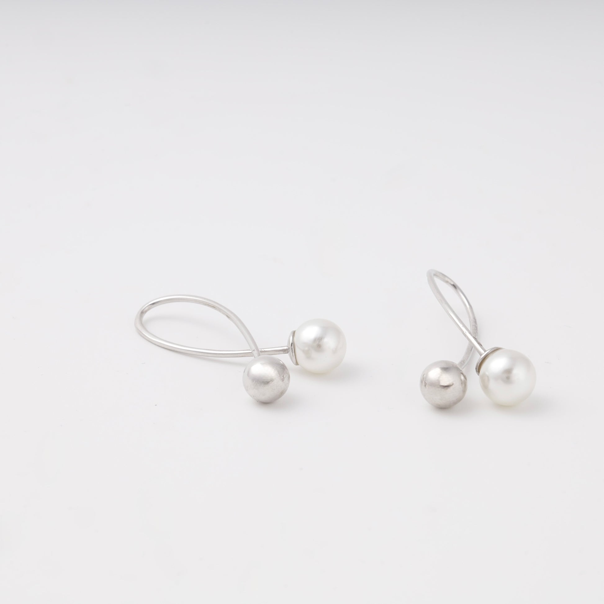 Silver 925 pearl and bead drop earrings, pair — Kabluchka