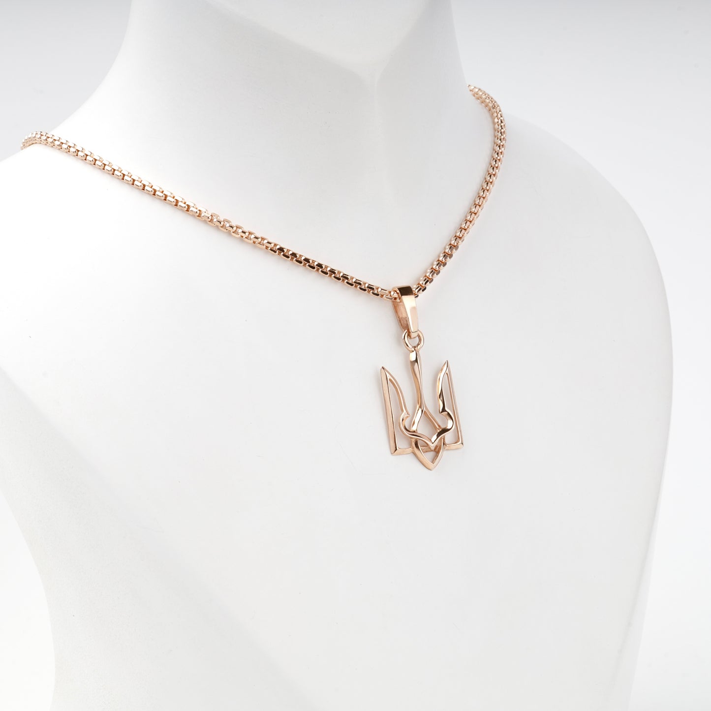 Rose Gold 14K openwork Trident pendant — angled styling view — Kabluchka