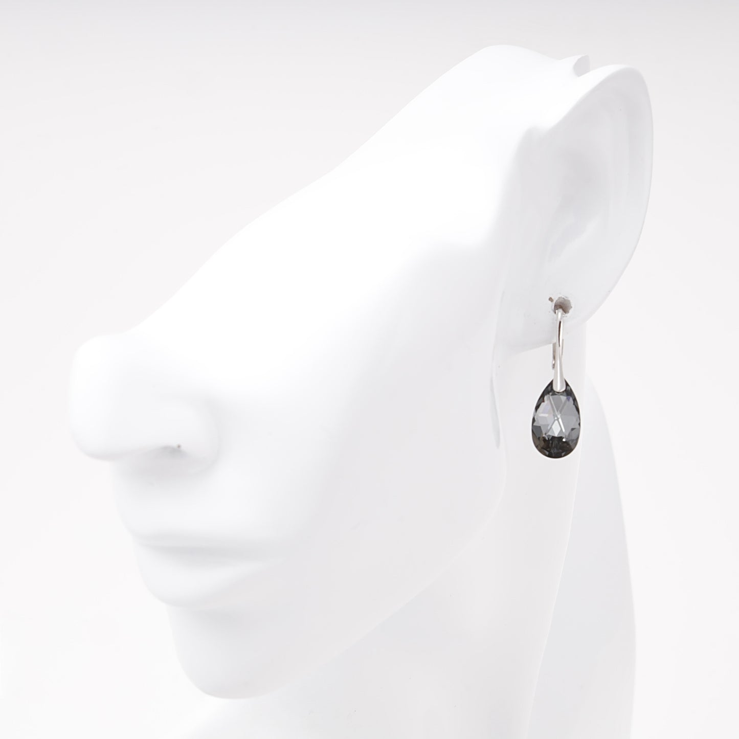 Grey Swarovski crystal teardrop earrings in silver 925 — Kabluchka
