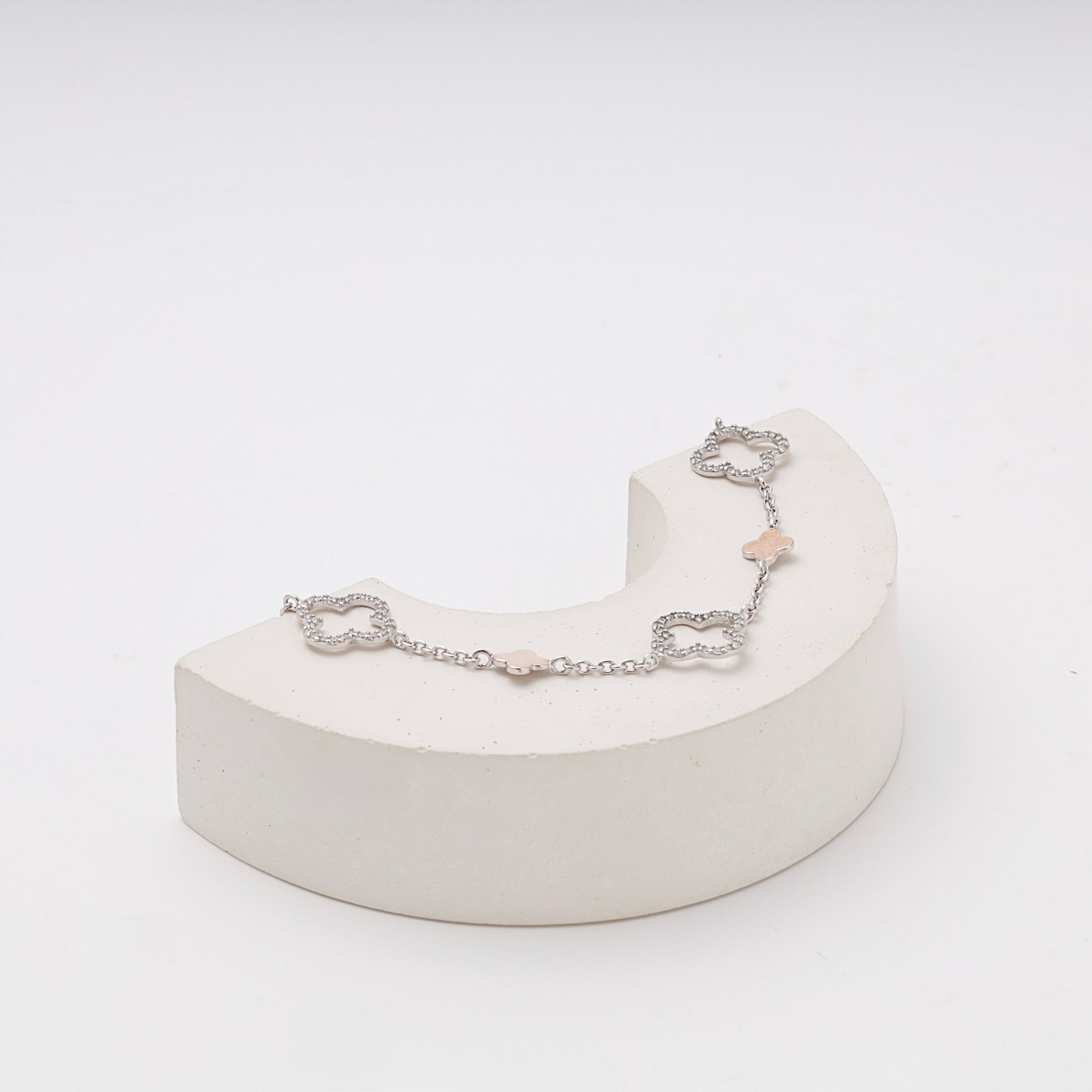 Silver 925 Station Bracelet Clover CZ Rose Gold on display — Kabluchka
