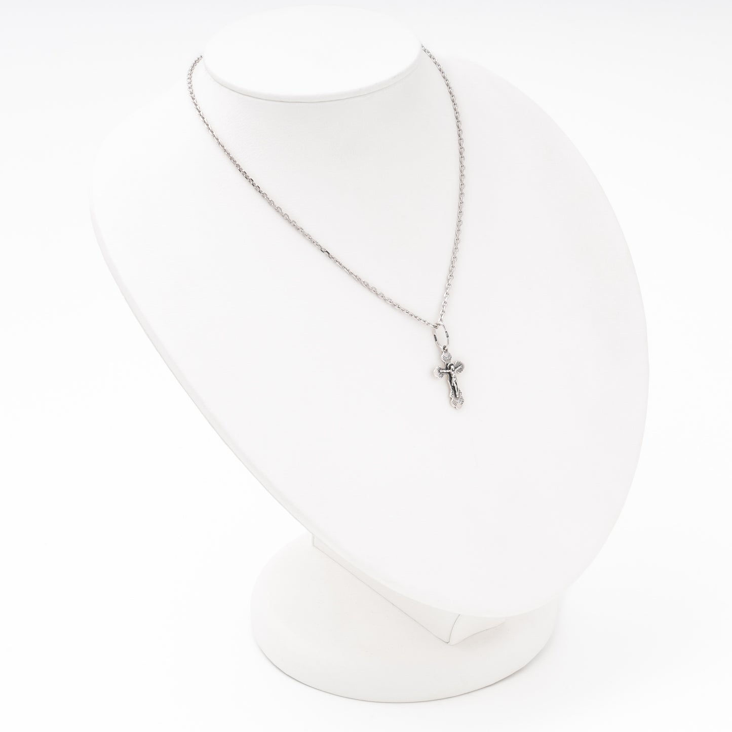 Silver mini cross pendant detail, Kabluchka