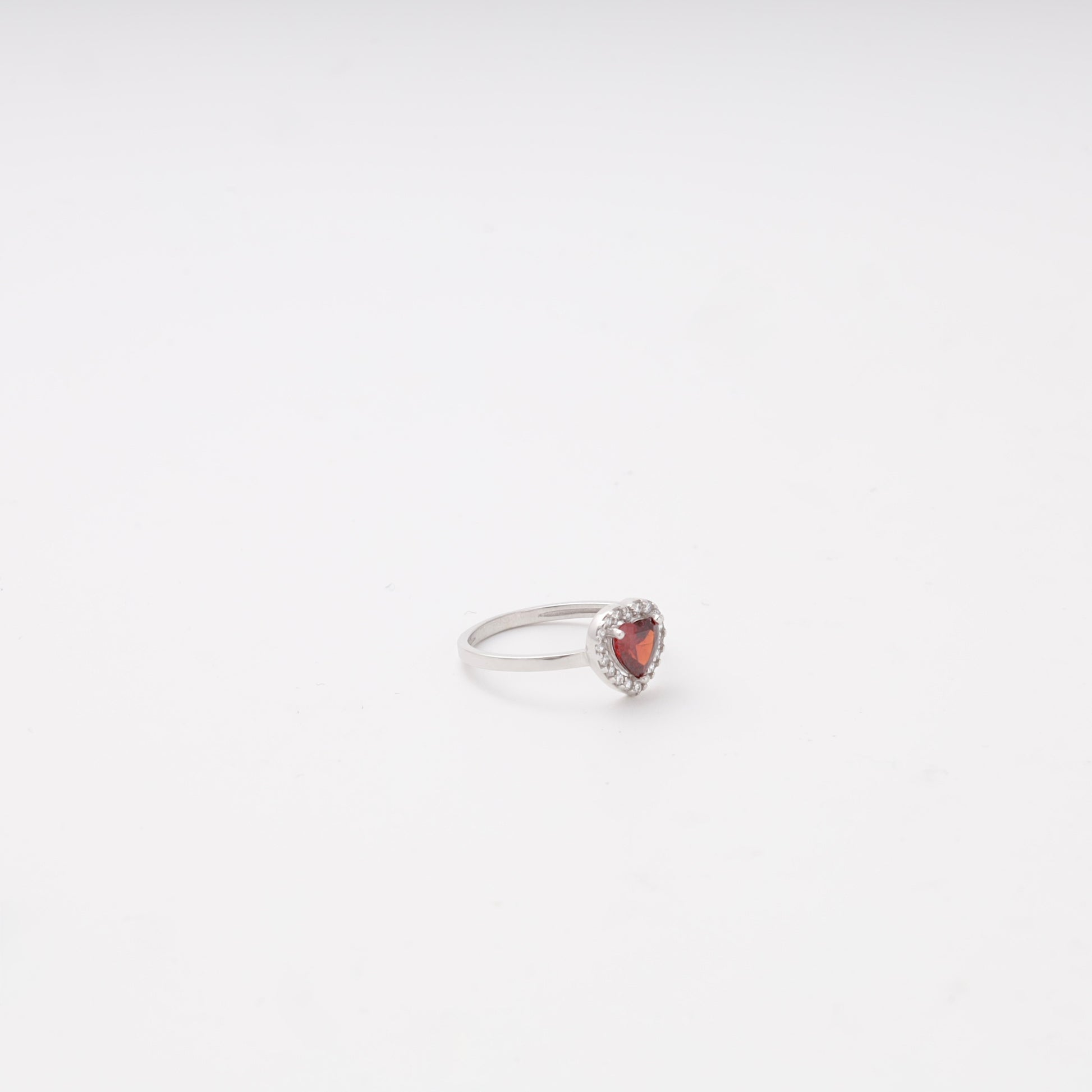 Silver 925 heart halo ring with white cubic zirconia halo — Kabluchka