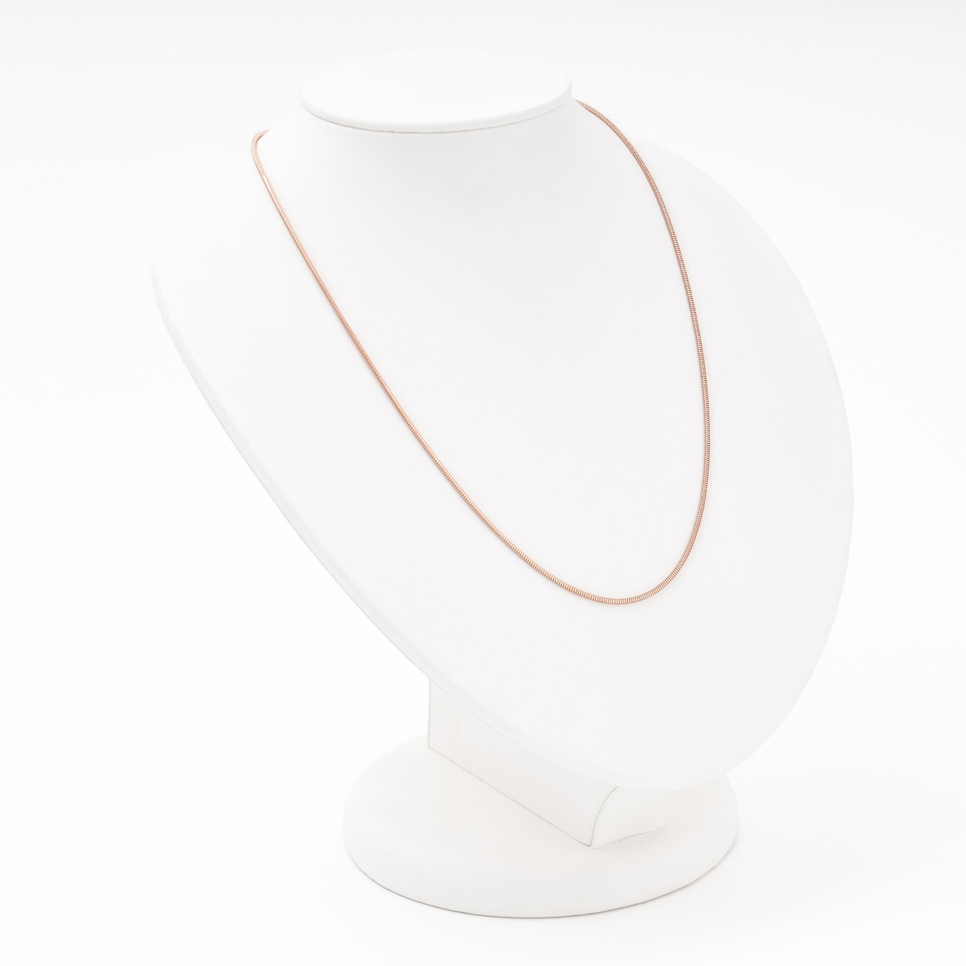 Rose gold 585 snake chain detail — Kabluchka