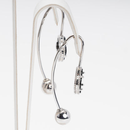 Black onyx clover drop earrings detail view | Jewelry Store Kabluchka