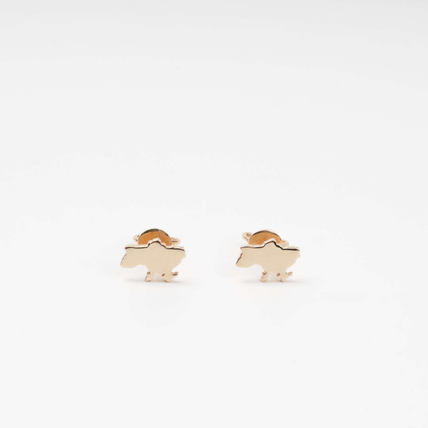 Ukraine Map Rose Gold Stud Earrings 14K 585 - Front View | Jewelry Store Kabluchka