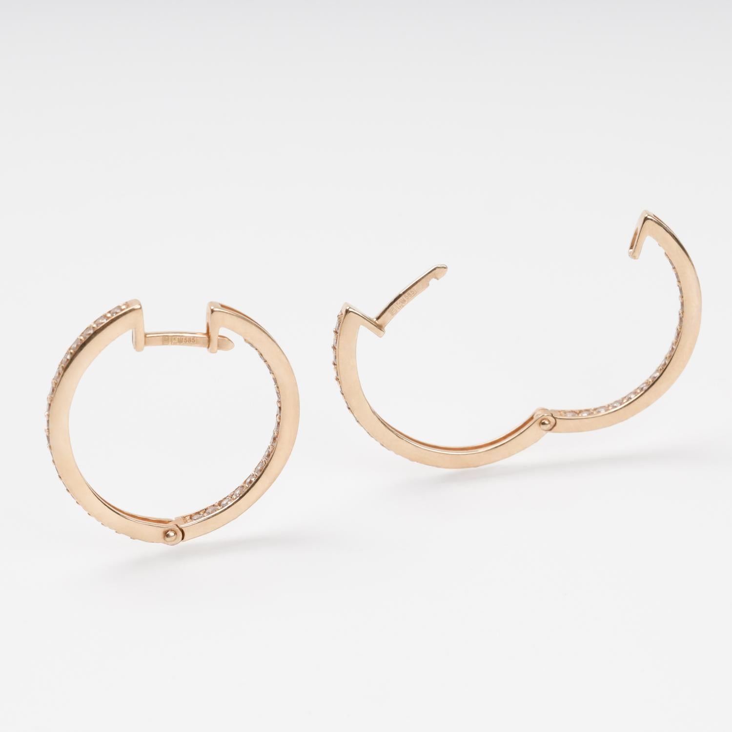 Gold hoop earrings with cubic zirconia clicker closure | Kabluchka