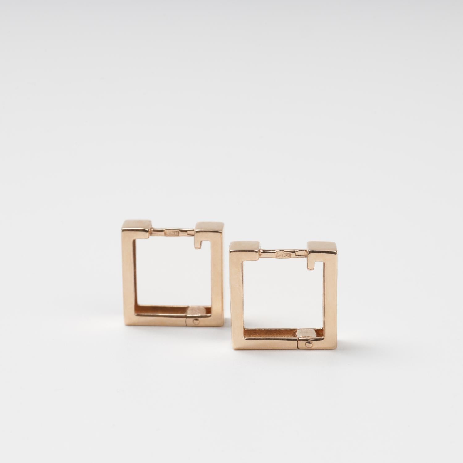 Symmetrical frontal view of minimalist 14K (585) Rose Gold square hoop earrings on a clean white background.