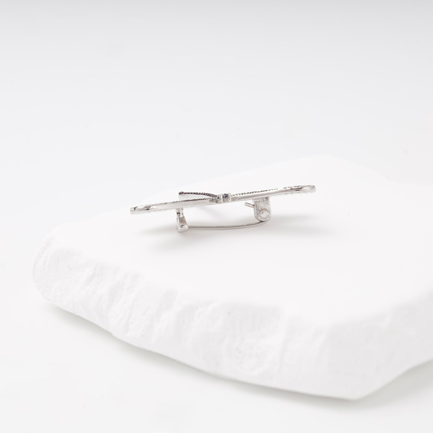 Silver 925 leaf brooch detail — Kabluchka
