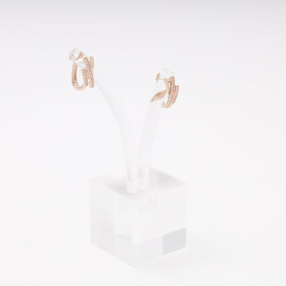 Rose gold double bar earrings with CZ pavé showing English lock from behind — Kabluchka