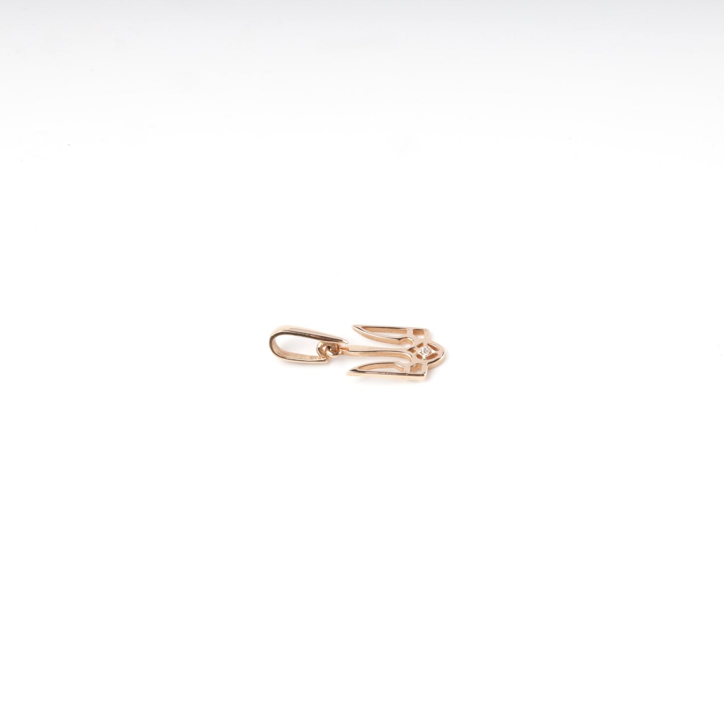 Rose Gold 585 Ukrainian Trident Pendant close-up — Kabluchka