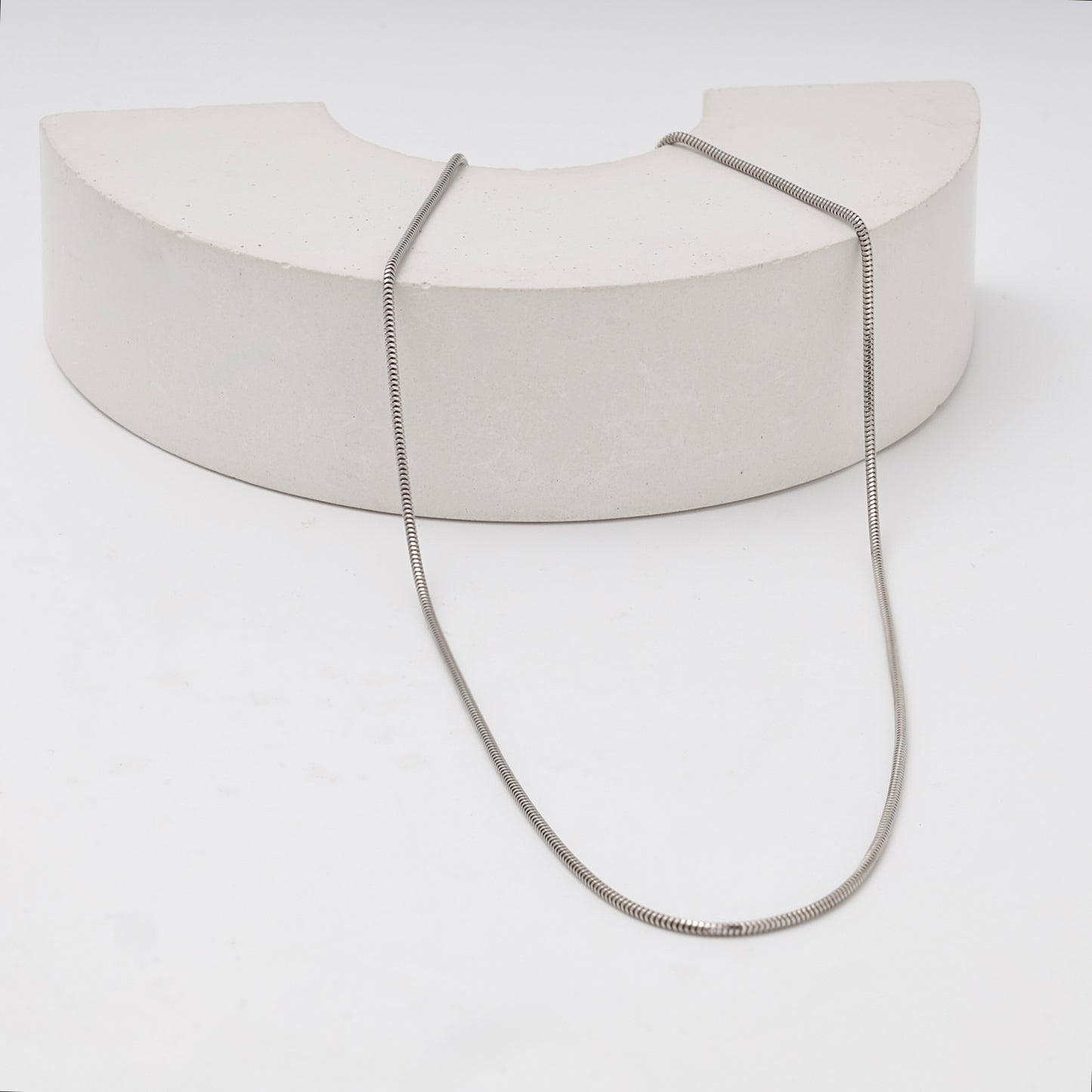 Silver 925 thin snake chain necklace — view 3 — Kabluchka