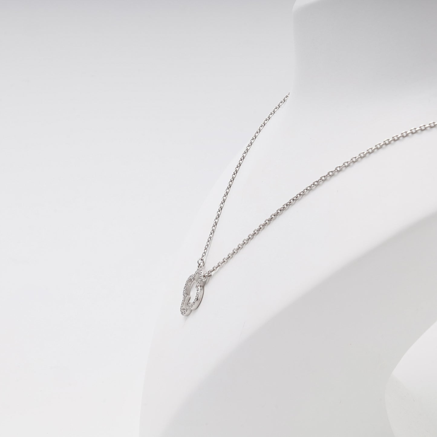 Silver 925 clover CZ pendant necklace — view 5 — Kabluchka