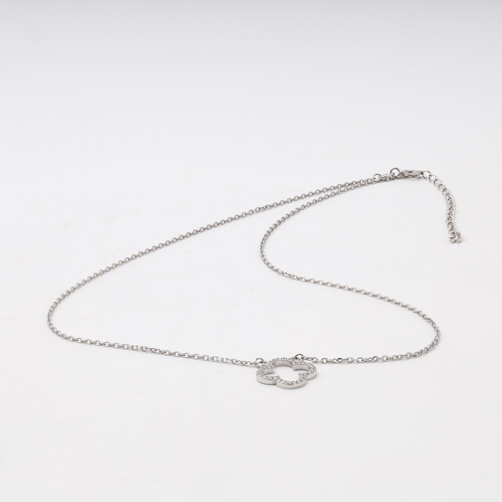 Silver 925 clover CZ pendant necklace — view 3 — Kabluchka