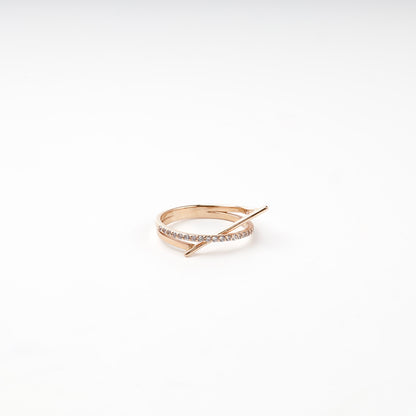 Rose gold cubic zirconia crossing ring — Kabluchka