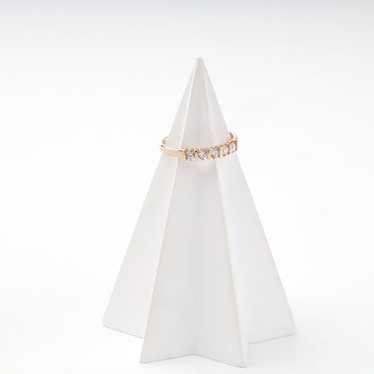 Rose gold 585 cubic zirconia ring on display — 1512K(Au) — Kabluchka