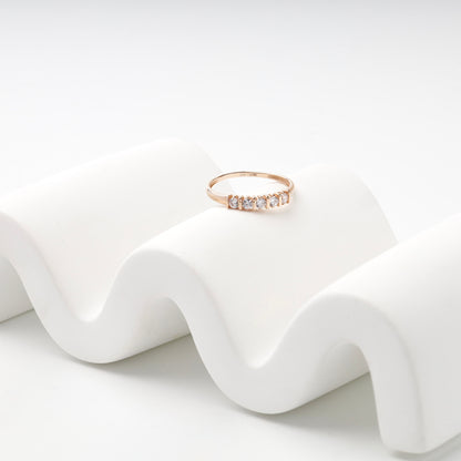 Five round cubic zirconia stones in rose gold settings — 1512K(Au) — Kabluchka
