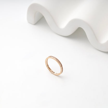 Rose gold 585 slim band ring with clear cubic zirconia — Kabluchka