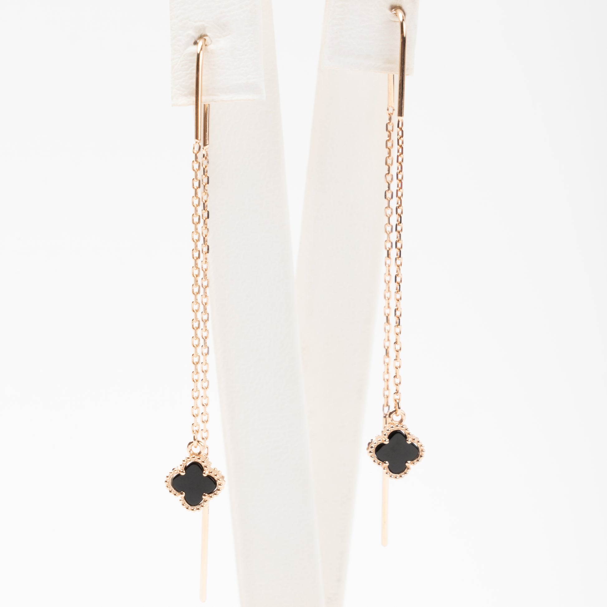 Gold threader earrings four-leaf clover onyx 585 | Kabluchka