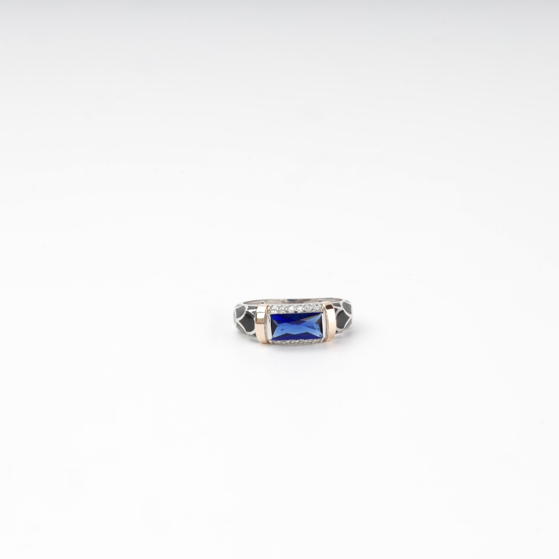 Blue alpinite ring in rhodium-plated Silver 925, front view