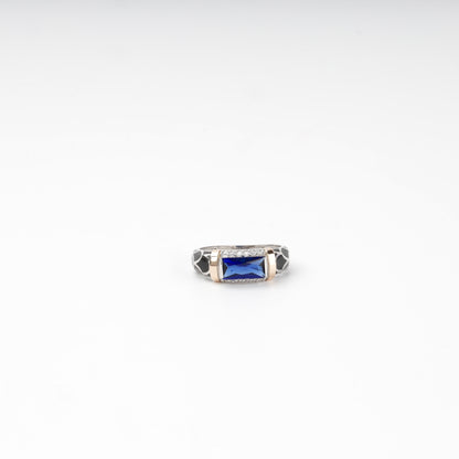 Blue alpinite ring in rhodium-plated Silver 925, front view